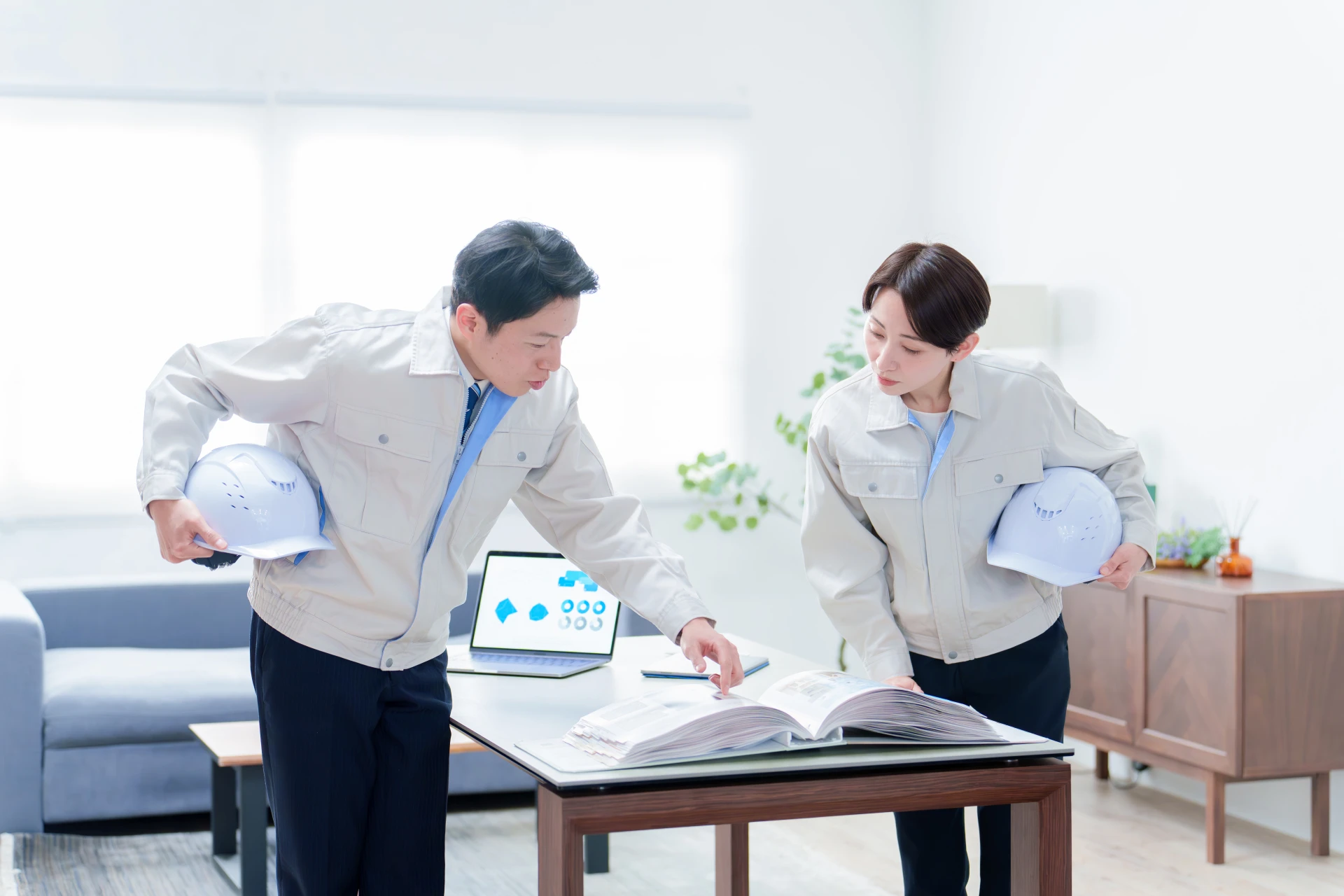 内装を検討